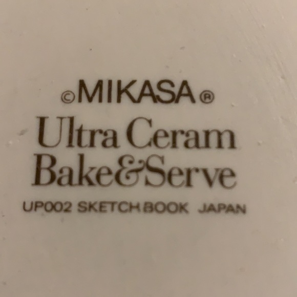 Mikasa Tart Pan Sketch Book Pattern 9” Japan Bake & Serve Ultra Ceram - Picture 2 of 2